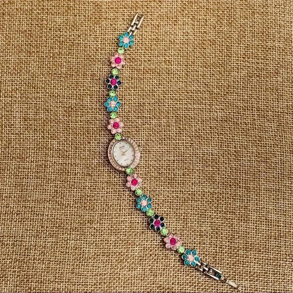 Suzanne Somers Crystal Flower Watch - Picture 1 of 7